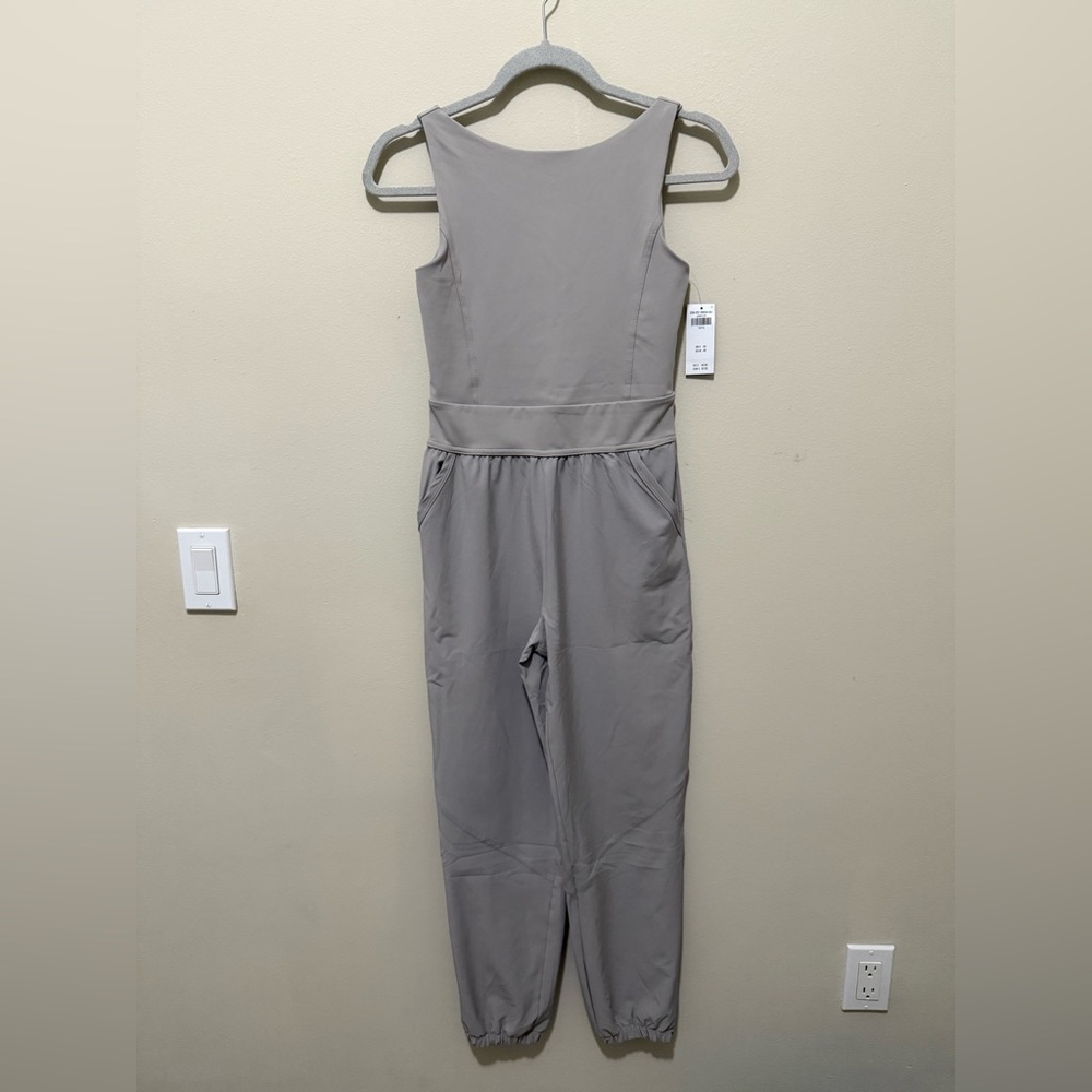 Abercrombie ypb mixed fabric jumpsuit Size 13/14 light taupe - Picture 4 of 9